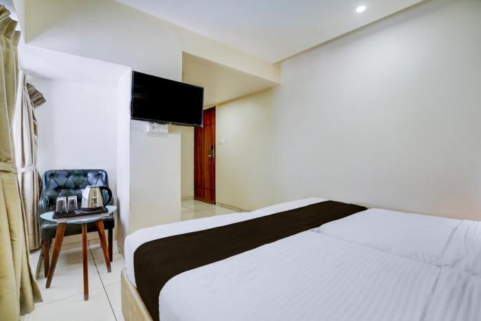 super townhouse vadodara railway junction formerly hotel unique