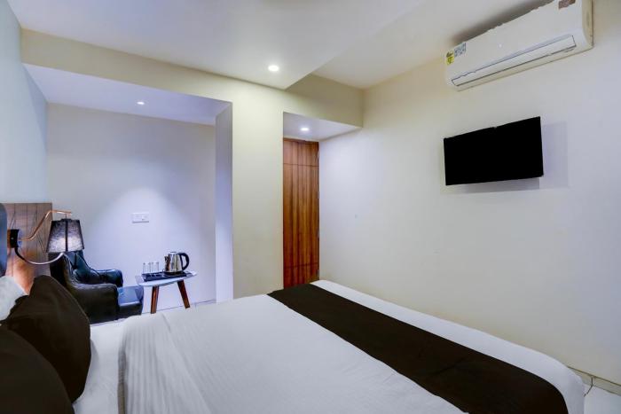 super townhouse vadodara railway junction formerly hotel unique