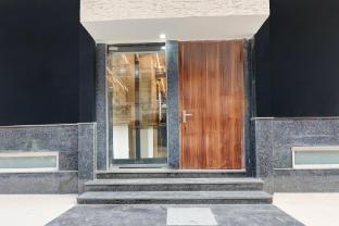 townhouse phase 3 dlf cyber city