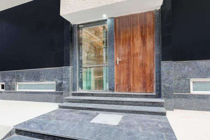 townhouse phase 3 dlf cyber city