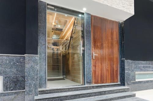 townhouse phase 3 dlf cyber city