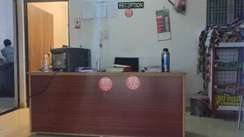 hotel aparna palace
