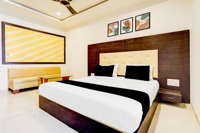 super collection o infocity metro station gandhinagar formerly hotel grand krishna