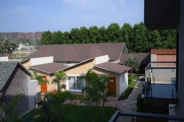 shettars kusum resort