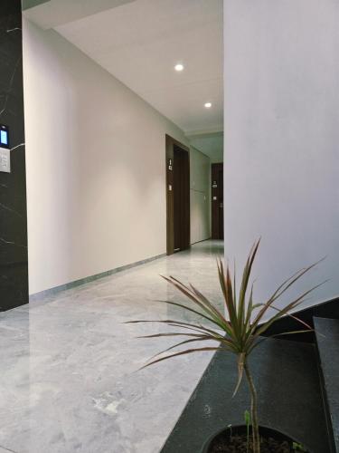 the sapphire hotel