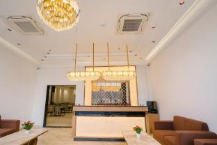hotel grand shalimar by jmd group