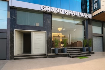 hotel grand shalimar by jmd group