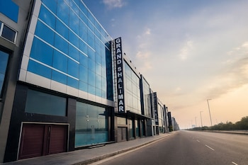 hotel grand shalimar by jmd group