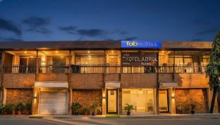 hotel abrol suites