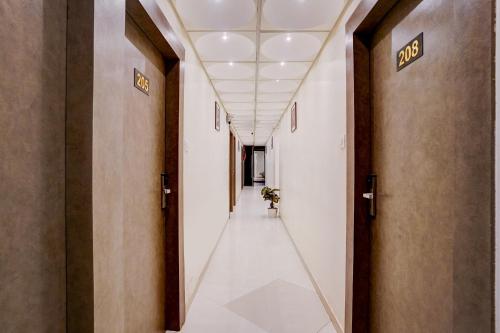 hotel abrol suites