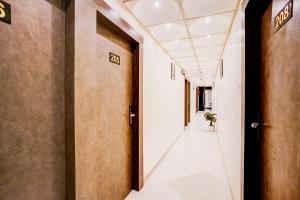 Hotel Abrol Suites,,3 star