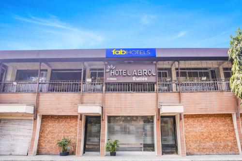 hotel abrol suites