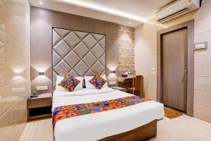 hotel abrol suites
