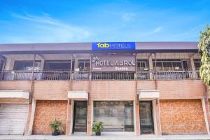hotel abrol suites