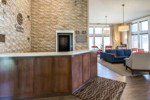 comfort inn and suites