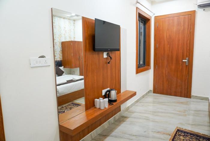 goyal hoteliers hotel vasudha