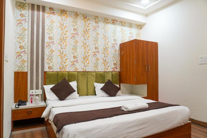 goyal hoteliers hotel vasudha