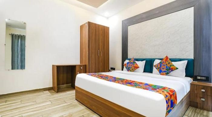 goyal hoteliers hotel vasudha
