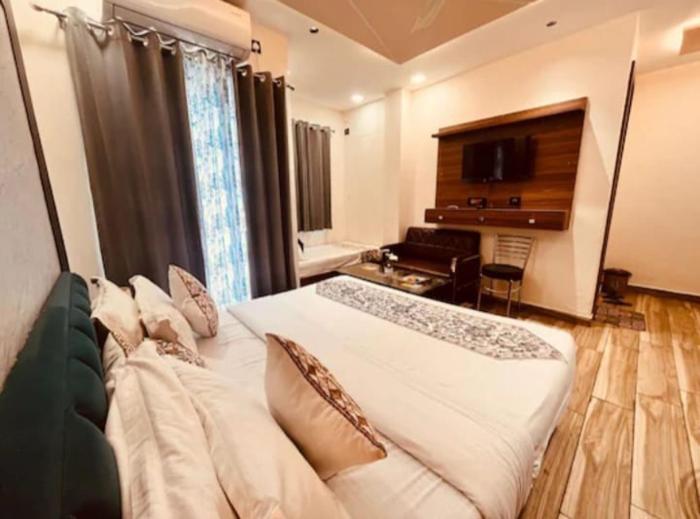 goyal hoteliers hotel vasudha