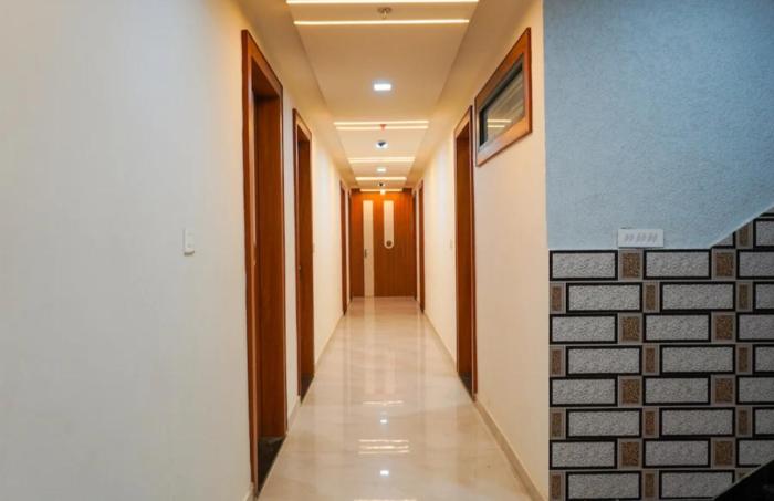 goyal hoteliers hotel vasudha