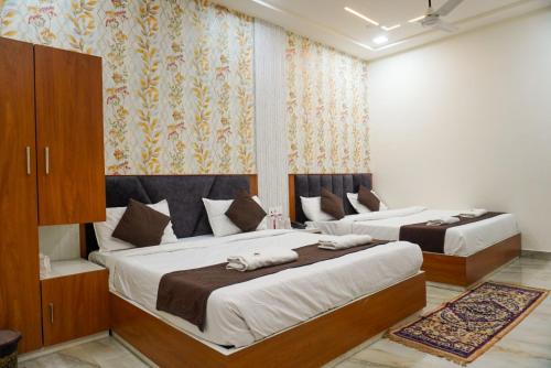 goyal hoteliers hotel vasudha