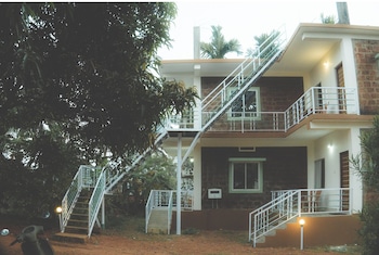 lagoon stays gokarna