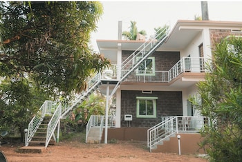 lagoon stays gokarna