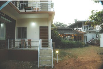 lagoon stays gokarna