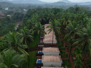 hipnoetic goa private pool cottages