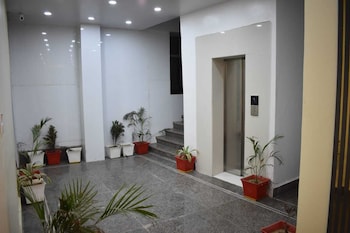 Hotel Robinson Kasganj,,2 star
