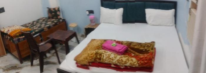 hotel radha aradhya sadan
