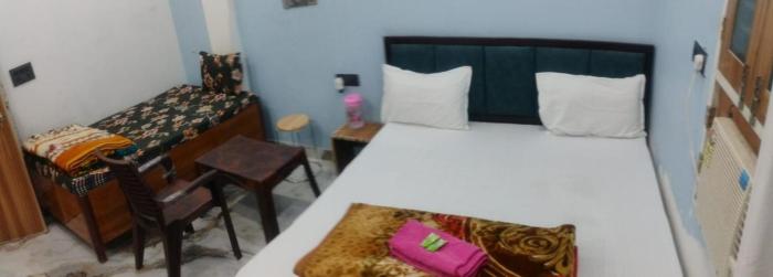 hotel radha aradhya sadan