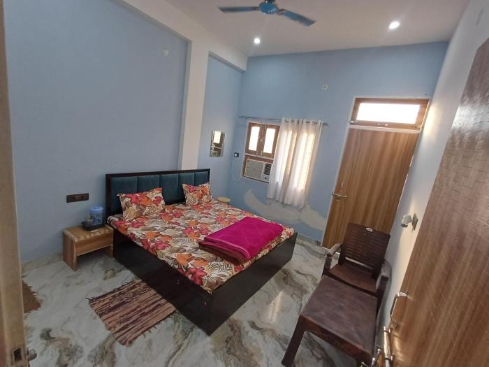 hotel radha aradhya sadan