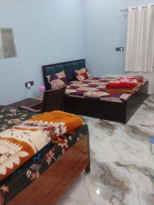 hotel radha aradhya sadan