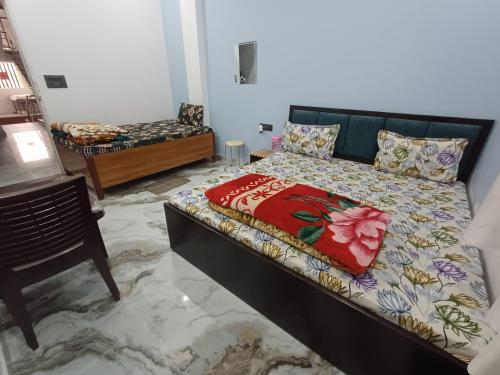 hotel radha aradhya sadan