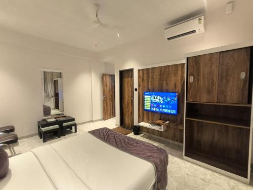 sea pearl retreat