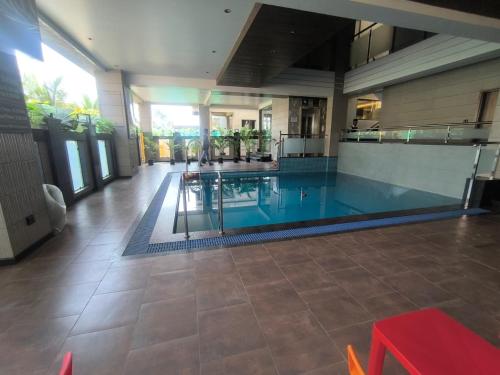 sea pearl retreat