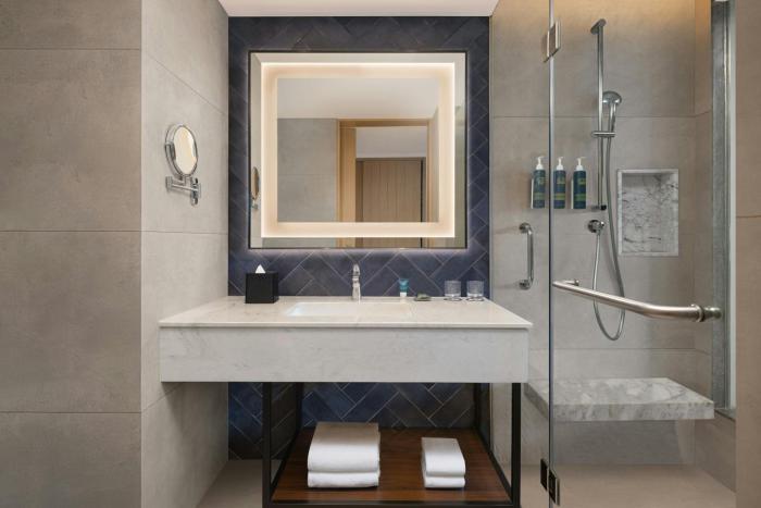 four points by sheraton amritsar mall road
