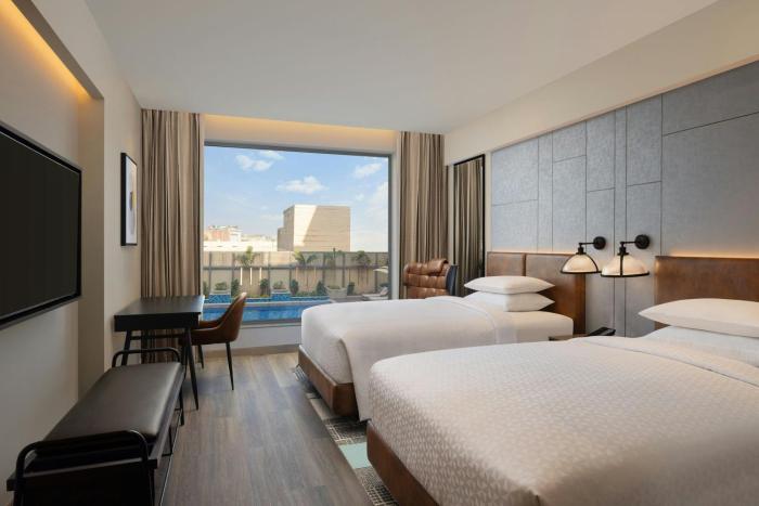 four points by sheraton amritsar mall road