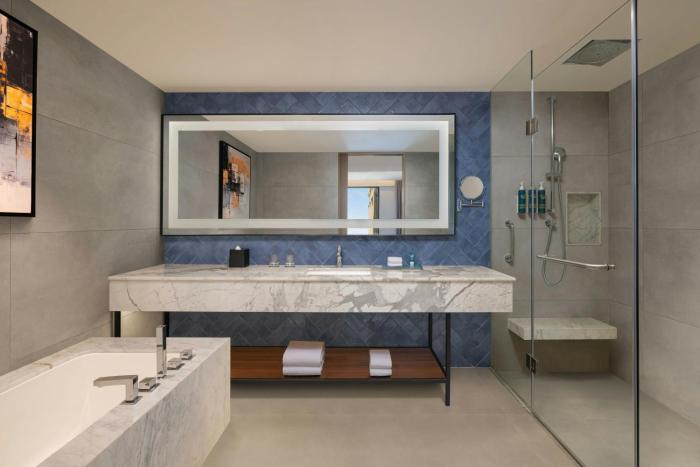four points by sheraton amritsar mall road