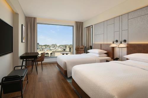 four points by sheraton amritsar mall road