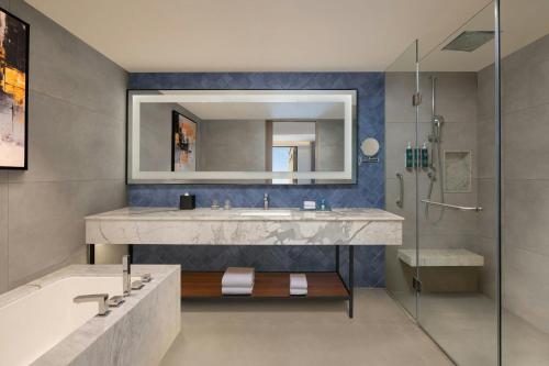 four points by sheraton amritsar mall road