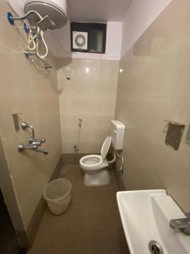 hotel lilly grand