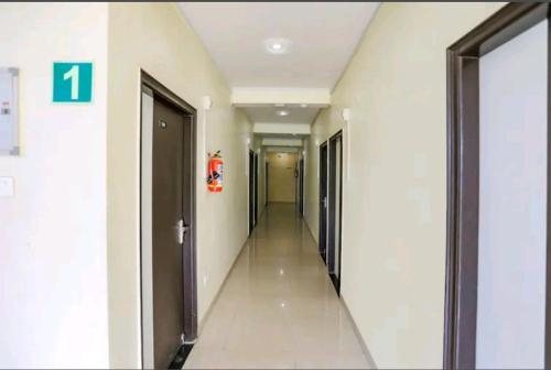 Hotel Lilly Grand,,3 star