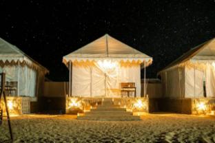 sand world desert camp