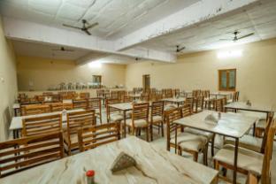 sand world desert camp