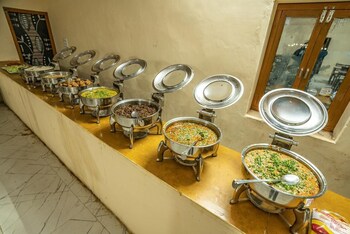 Sand World Desert Camp,,3 star