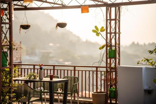 liveaway rishikesh laxman jhula by pack