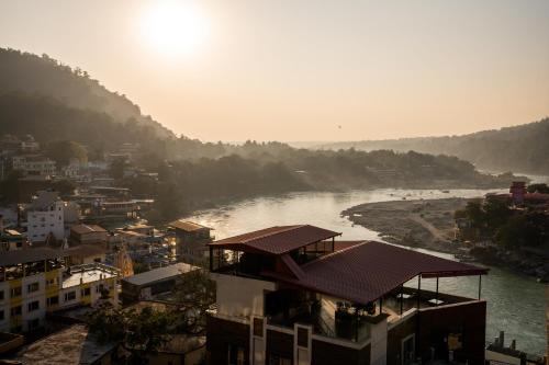 liveaway rishikesh laxman jhula by pack