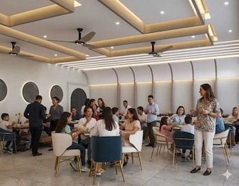 Golden Venture Hotes Private Limited,,3 star